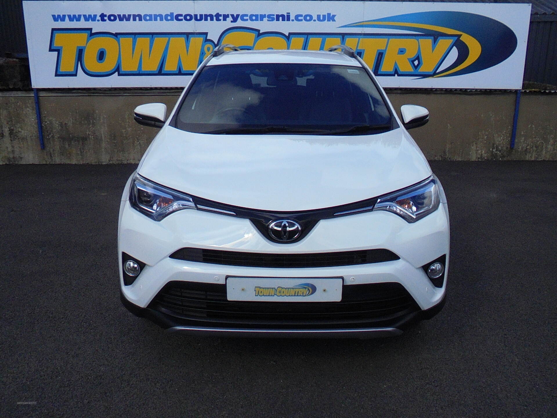 Toyota RAV4 DIESEL ESTATE in Antrim