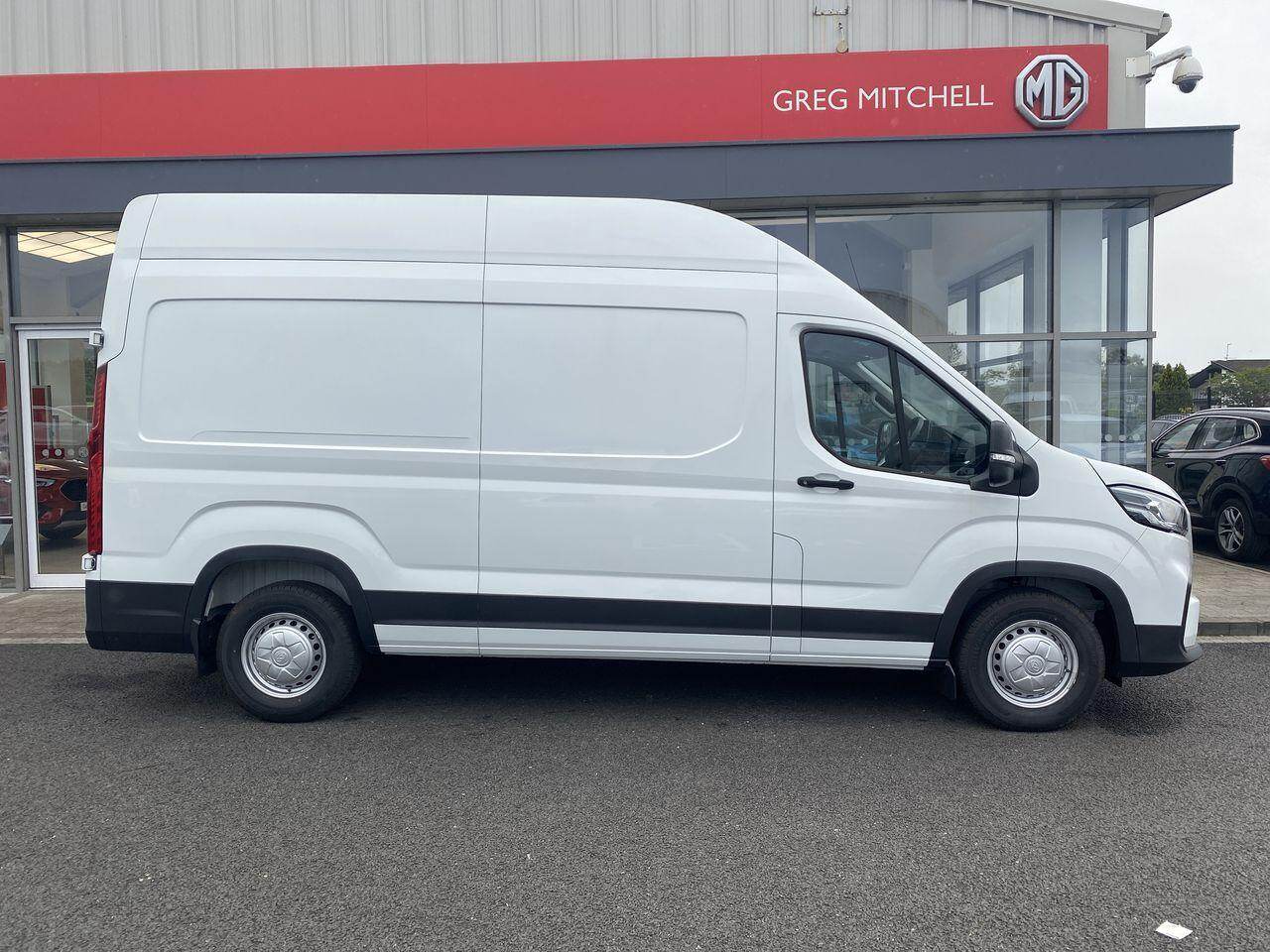 Jun 2024 Maxus Deliver 9 2.0 D20 150 Extra High Roof Van