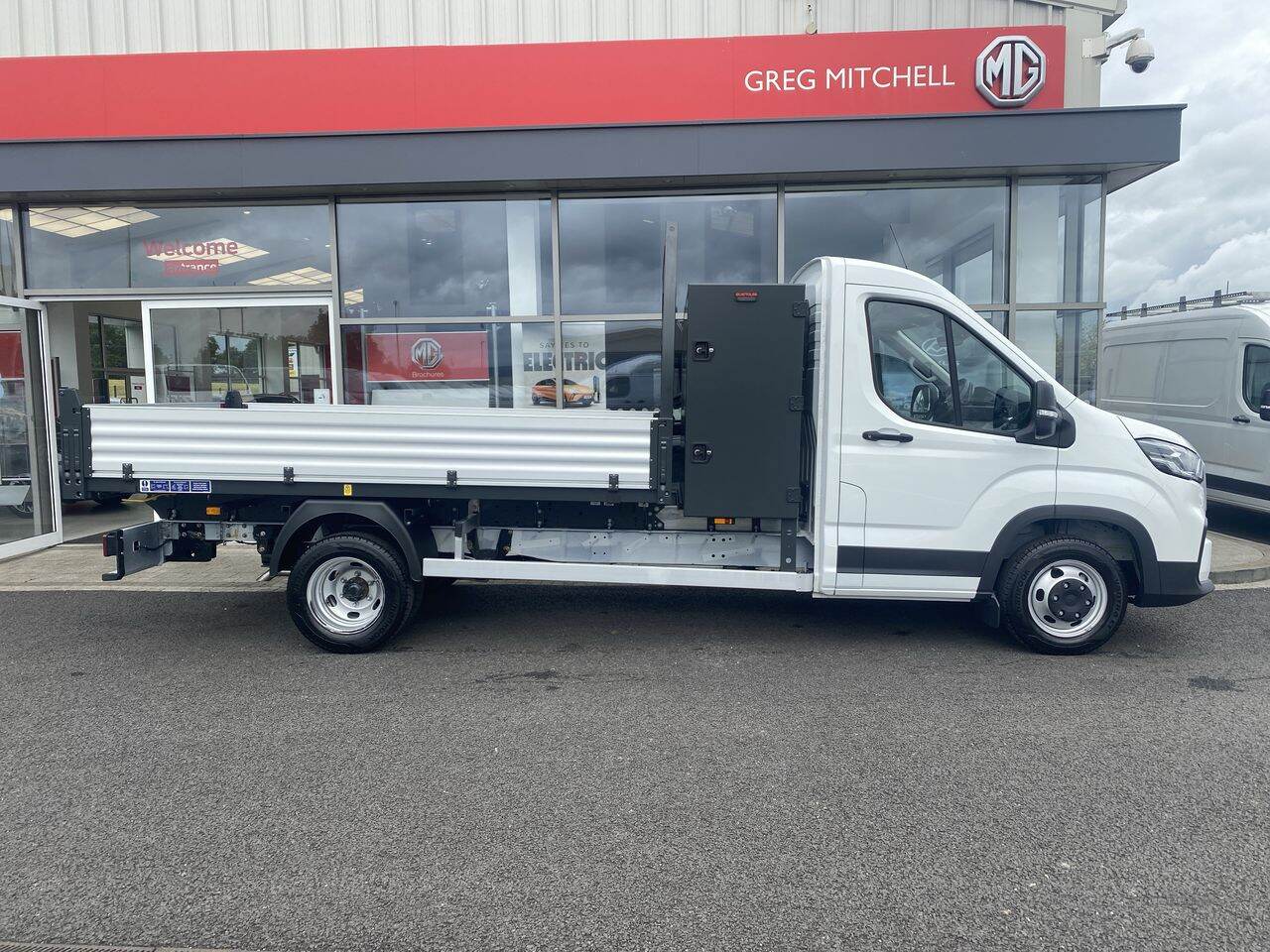  2024 MAXUS / LDV Deliver 9 9 C/C 2.0 TDCI 150 DRW MDM RWD