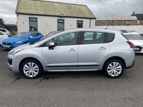 Peugeot 3008 DIESEL ESTATE in Antrim