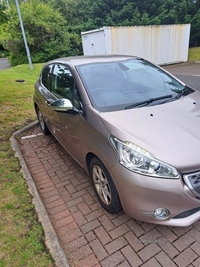 Peugeot 208 DIESEL HATCHBACK in Antrim