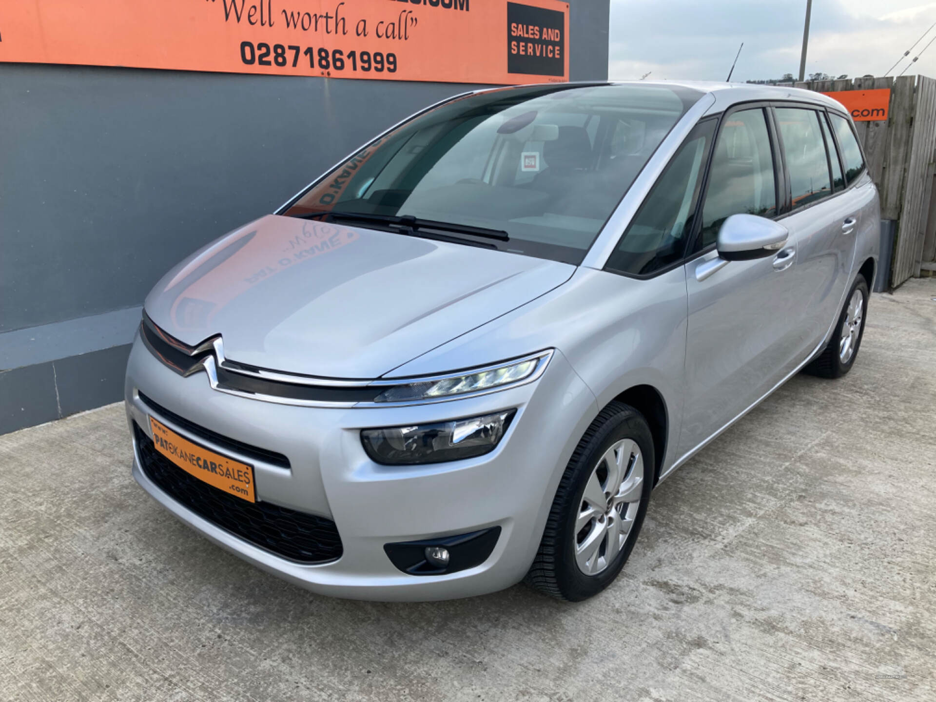 Citroen Grand C4 Picasso DIESEL ESTATE in Derry / Londonderry