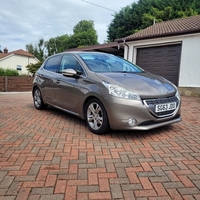 Peugeot 208 DIESEL HATCHBACK in Down