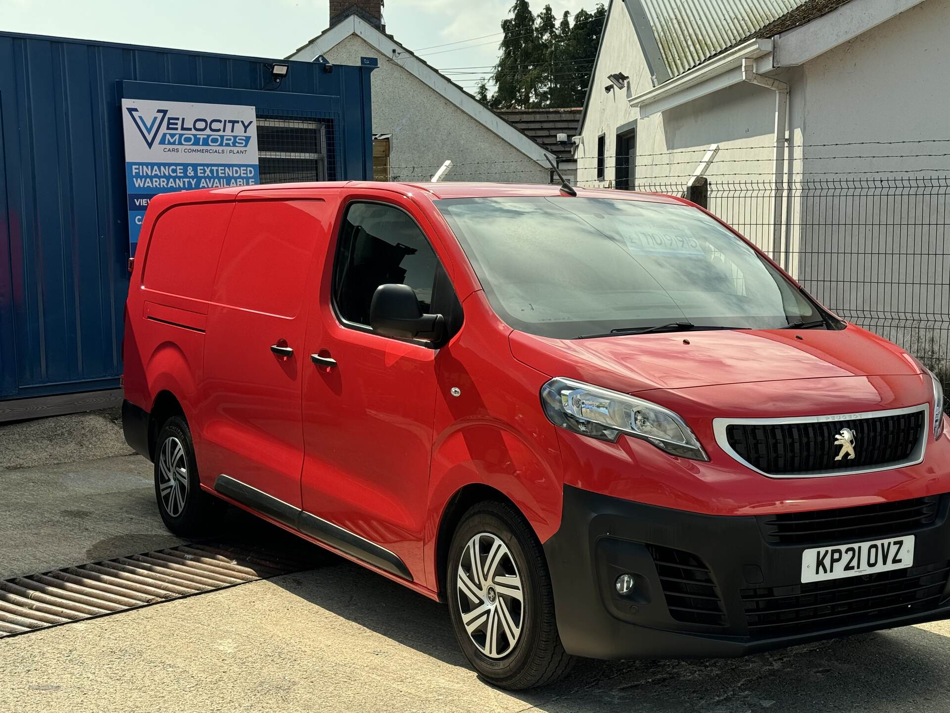 Peugeot Expert LWB in Derry / Londonderry