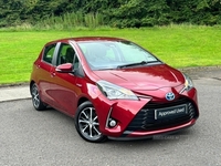 Toyota Yaris 1.5 VVT-h Icon Tech E-CVT Euro 6 (s/s) 5dr in Antrim