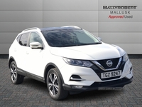 Nissan Qashqai 1.3 DiG-T N-Connecta 5dr [Glass Roof Pack] in Antrim