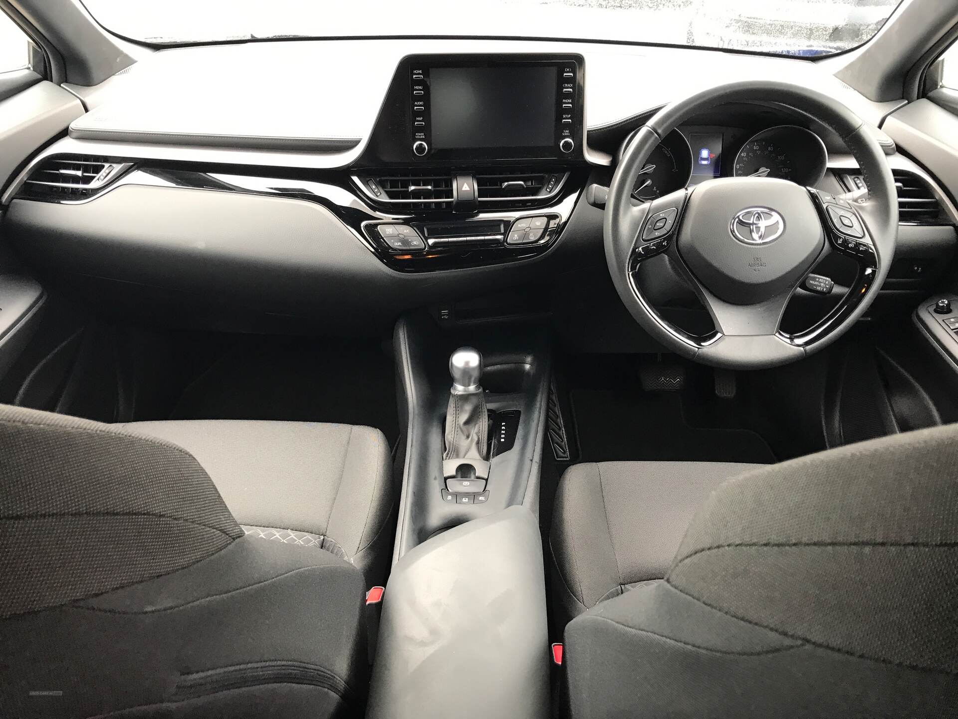 Mar 2022 Toyota C-HR 1.8 Hybrid Icon 5dr CVT