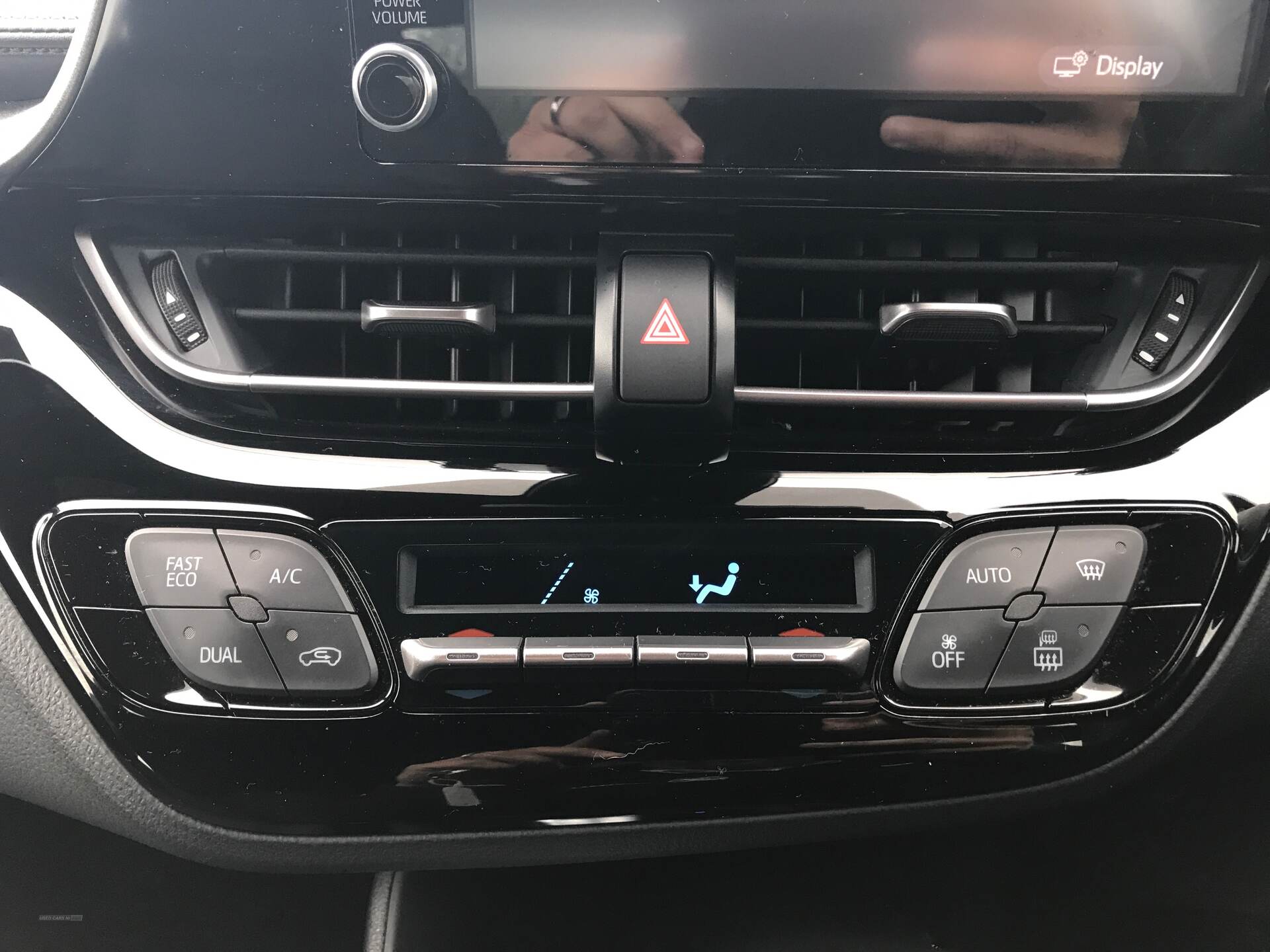 Mar 2022 Toyota C-HR 1.8 Hybrid Icon 5dr CVT