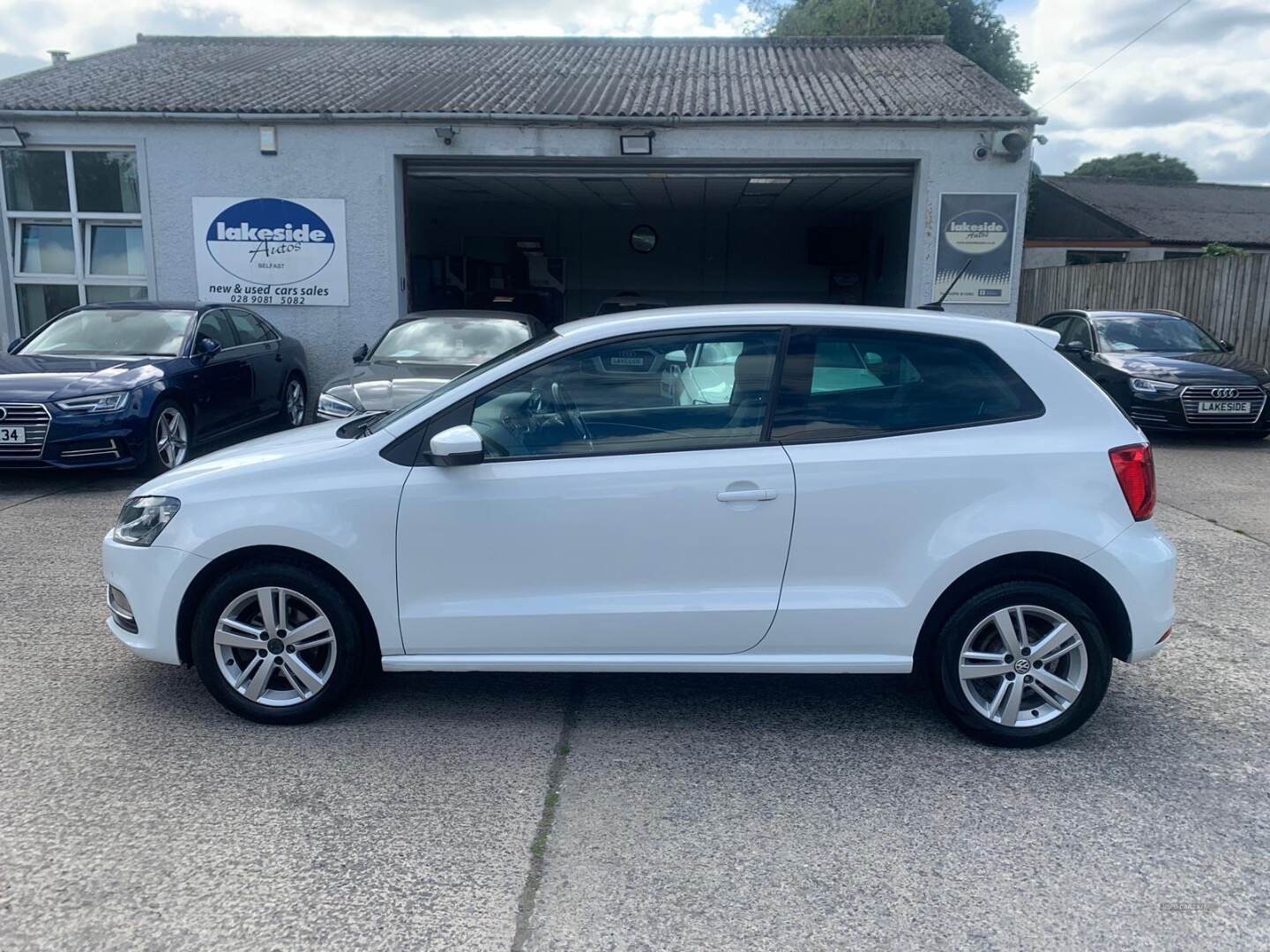 Volkswagen Polo HATCHBACK in Down