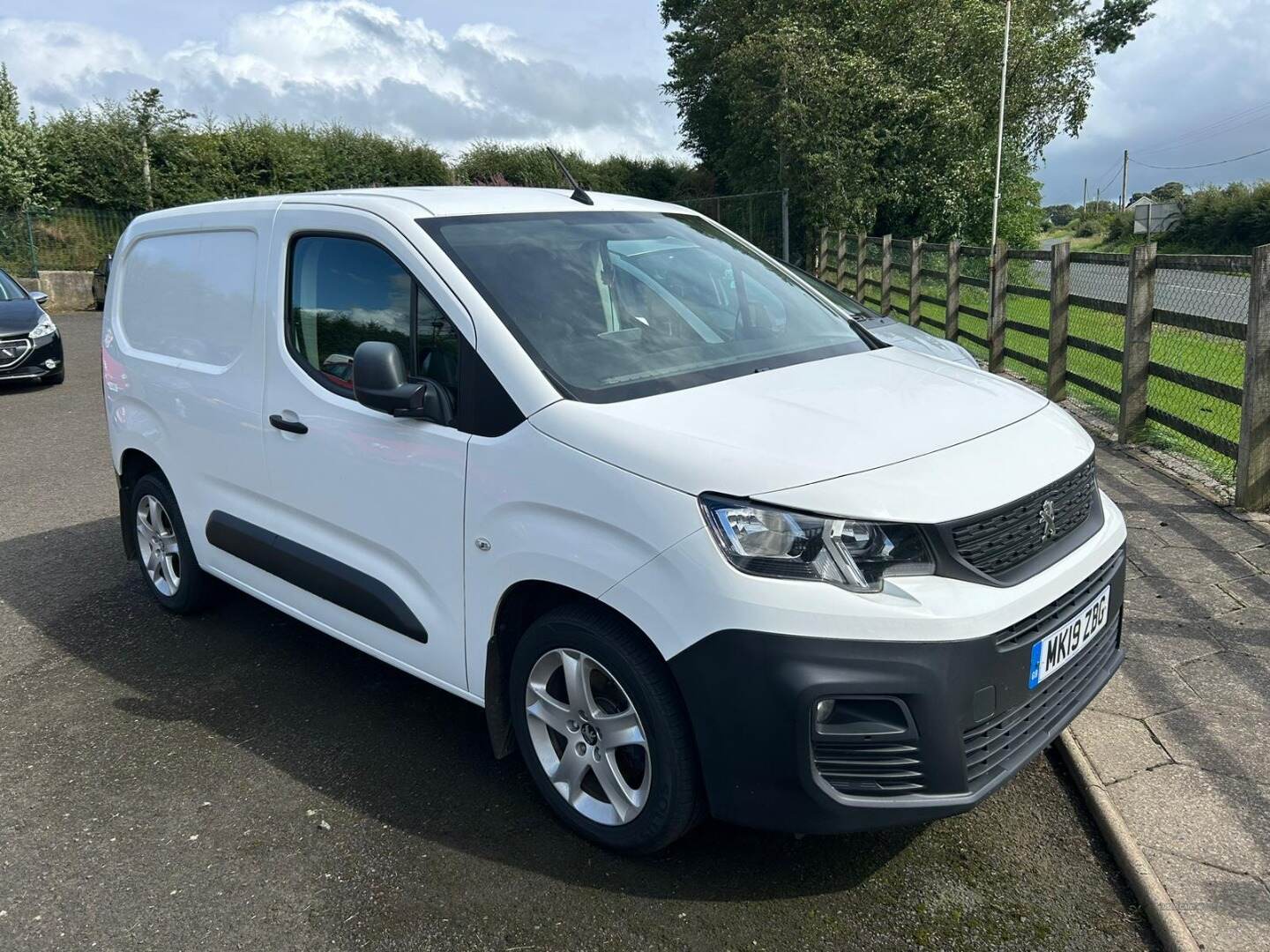 Peugeot Partner STANDARD DIESEL in Antrim