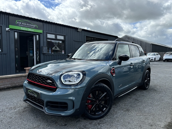 MINI Countryman HATCHBACK in Down