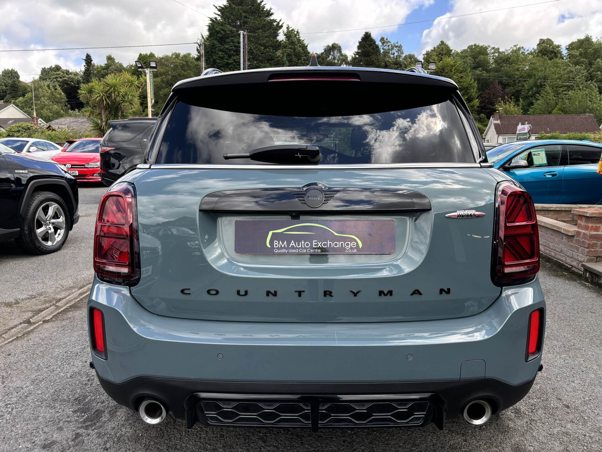 MINI Countryman HATCHBACK in Down