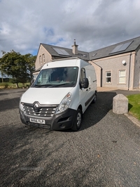 Renault Master MM35dCi 125 Business+ Medium Roof Van in Antrim