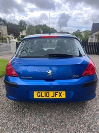 Peugeot 308 1.6 HDi 90 Verve 5dr in Antrim