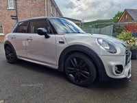 MINI Hatch 1.5 Cooper 5dr in Antrim