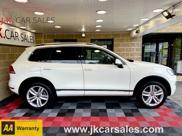 Volkswagen Touareg DIESEL ESTATE in Tyrone