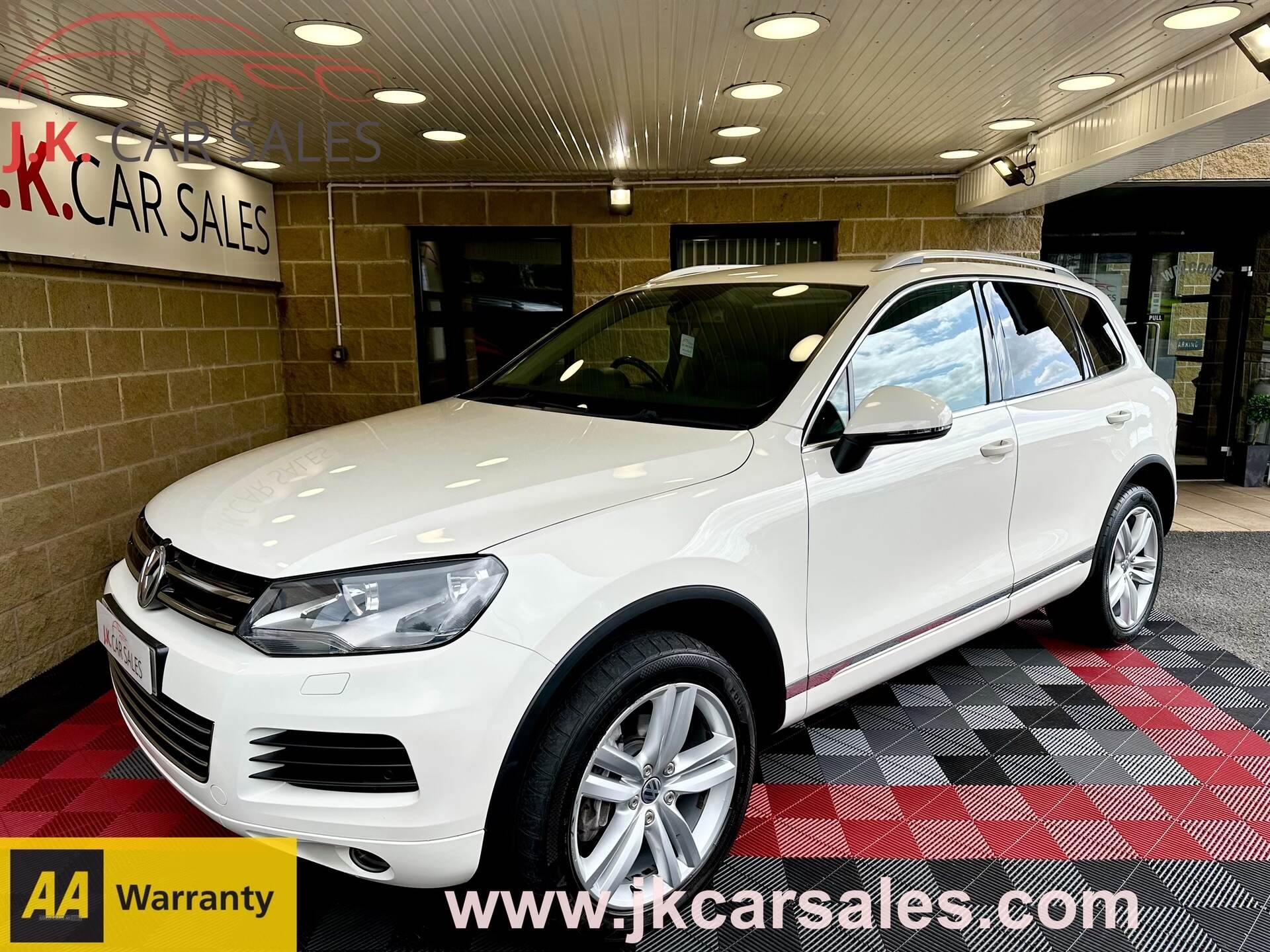 Volkswagen Touareg DIESEL ESTATE in Tyrone