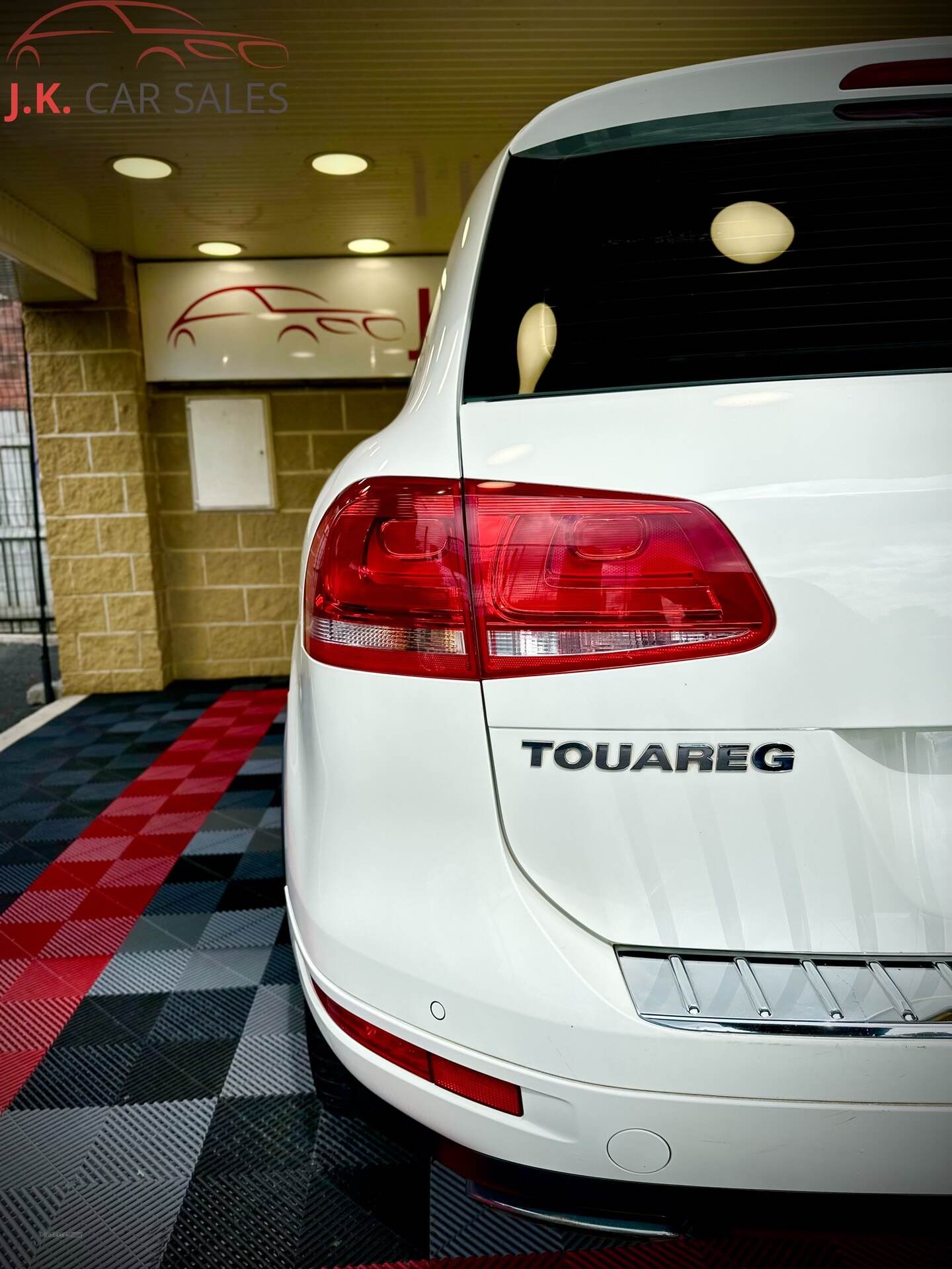 Volkswagen Touareg DIESEL ESTATE in Tyrone