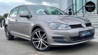 Volkswagen Golf 1.6 SE TDI BLUEMOTION TECHNOLOGY 5d 103 BHP in Antrim