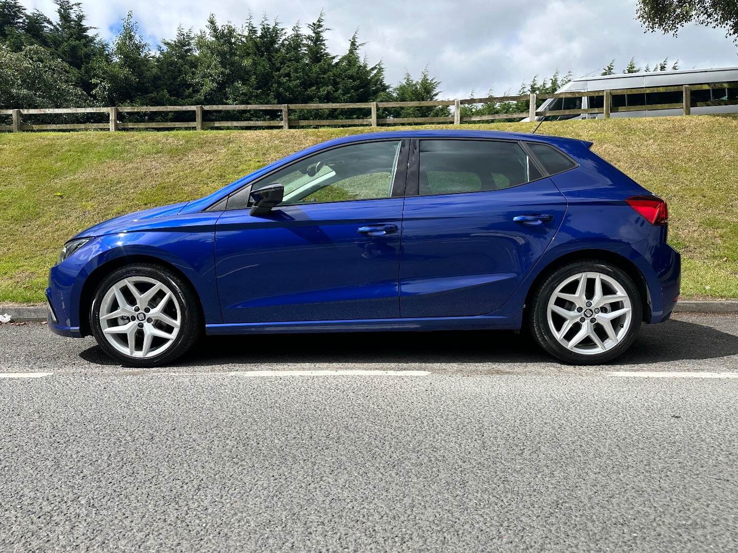 Seat Ibiza HATCHBACK in Down