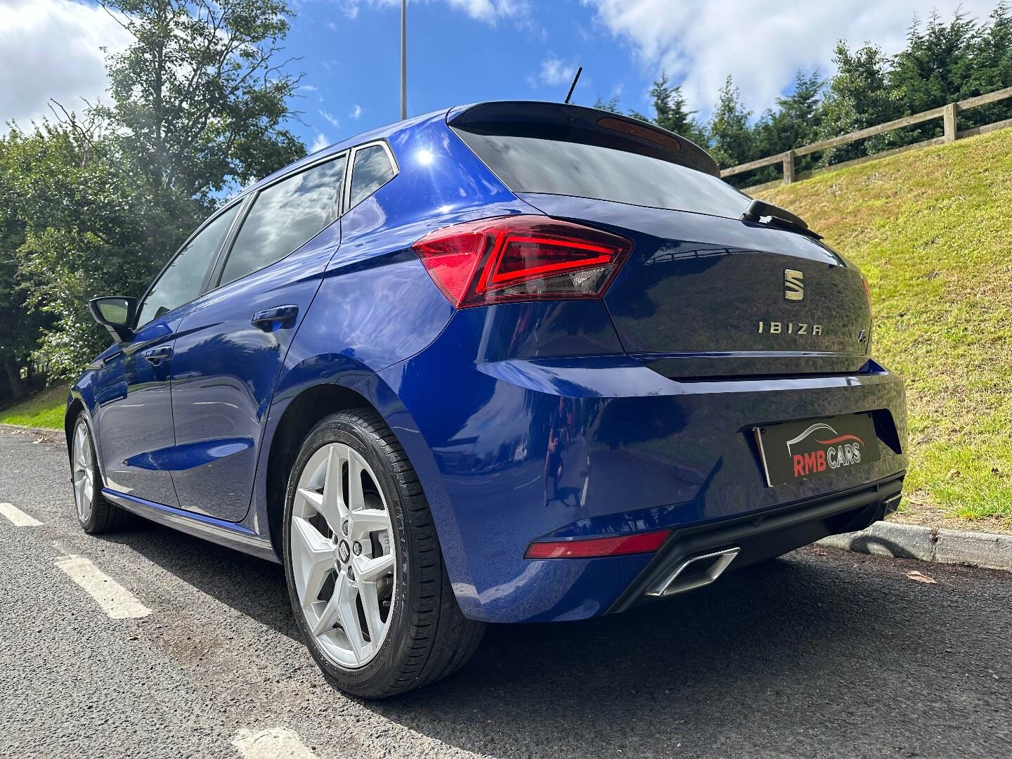 Seat Ibiza HATCHBACK in Down