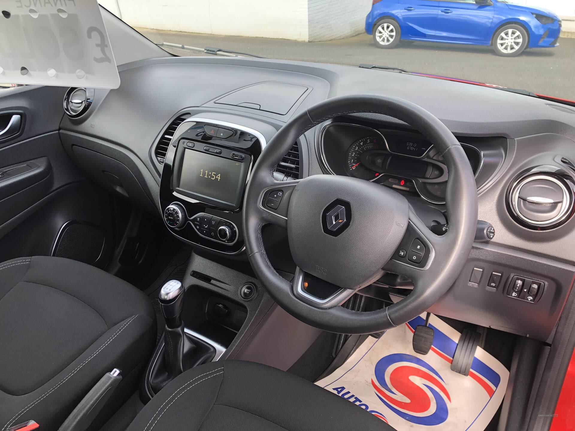 Renault Captur HATCHBACK in Derry / Londonderry