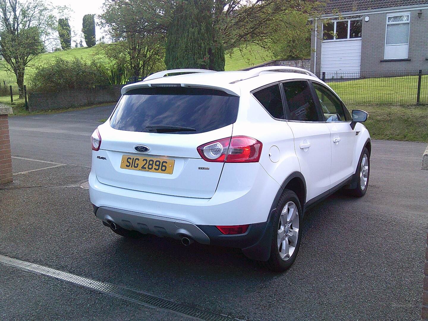 Ford Kuga DIESEL ESTATE in Fermanagh