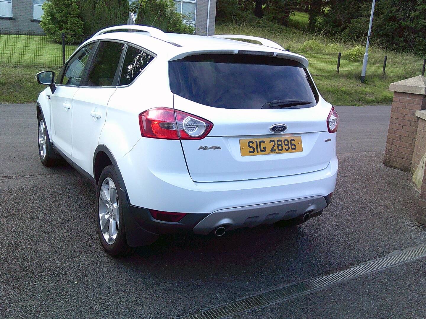 Ford Kuga DIESEL ESTATE in Fermanagh