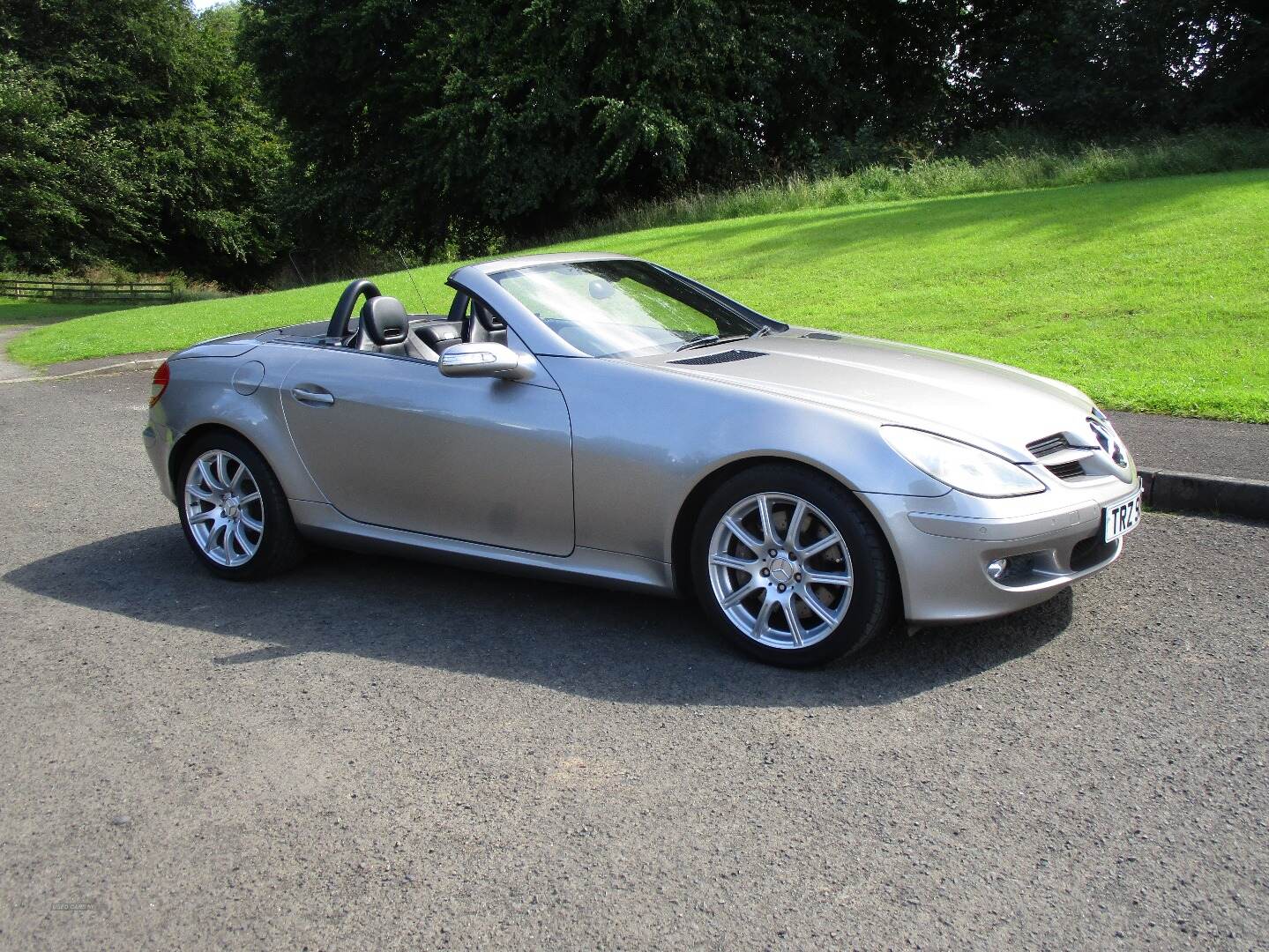 Mercedes SLK-Class ROADSTER in Derry / Londonderry