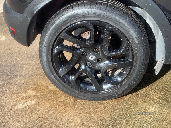 Renault Captur DIESEL HATCHBACK in Antrim