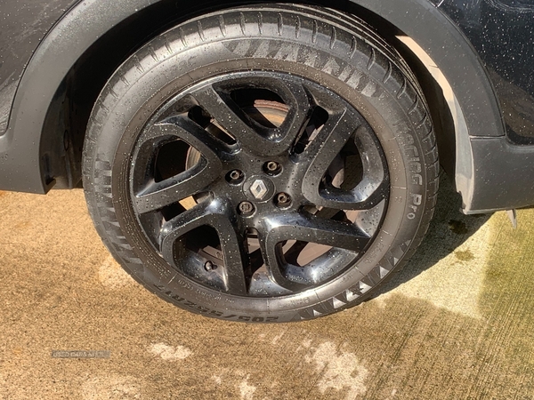 Renault Captur DIESEL HATCHBACK in Antrim