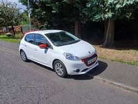 Peugeot 208 1.4 HDi Access+ 5dr in Antrim