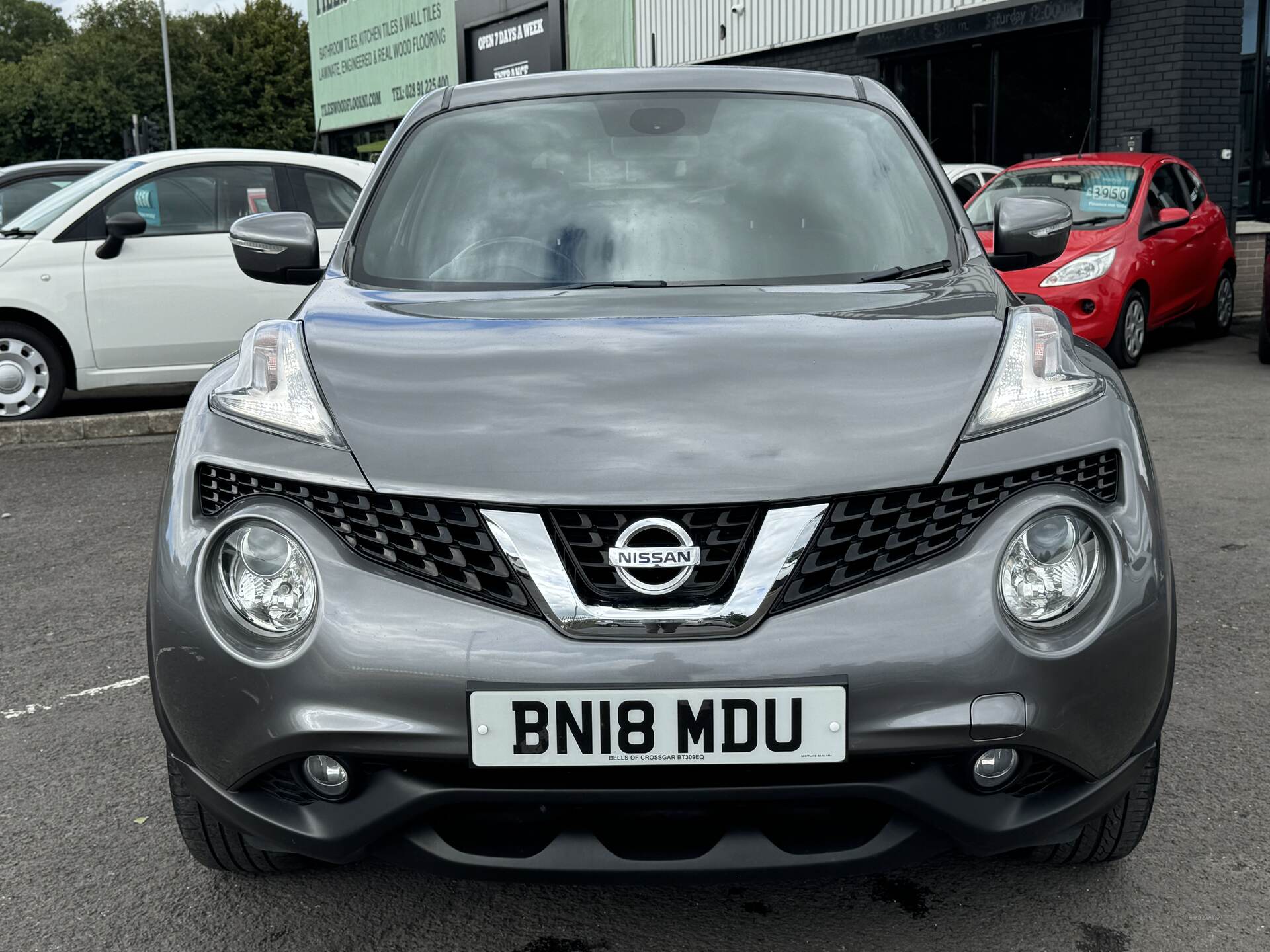 Nissan Juke HATCHBACK in Down