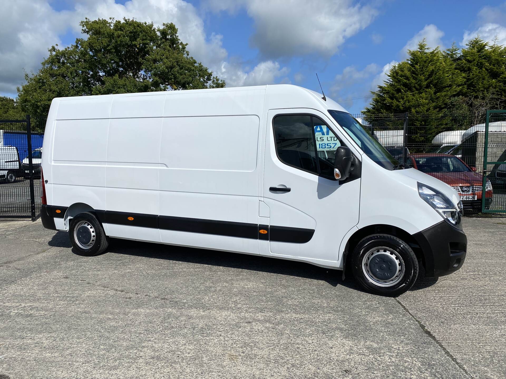 Vauxhall Movano 3500 L3 DIESEL FWD in Down