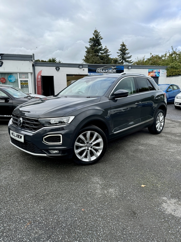 Volkswagen T-Roc DIESEL HATCHBACK in Down