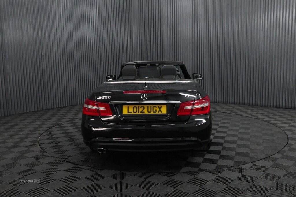 Jun 2012 Mercedes-Benz E-Class E220 CDI BlueEFFICIENCY Sport 2dr Tip Auto