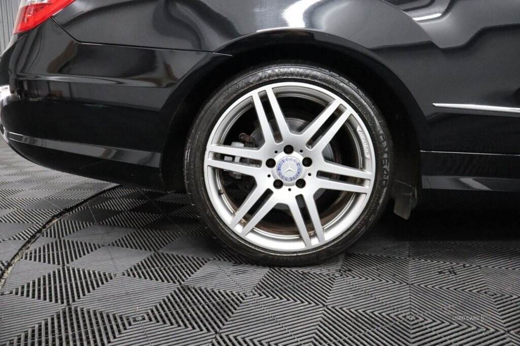 Jun 2012 Mercedes-Benz E-Class E220 CDI BlueEFFICIENCY Sport 2dr Tip Auto