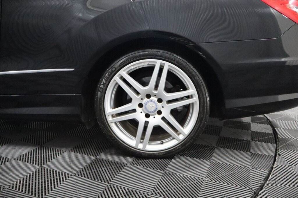 Jun 2012 Mercedes-Benz E-Class E220 CDI BlueEFFICIENCY Sport 2dr Tip Auto