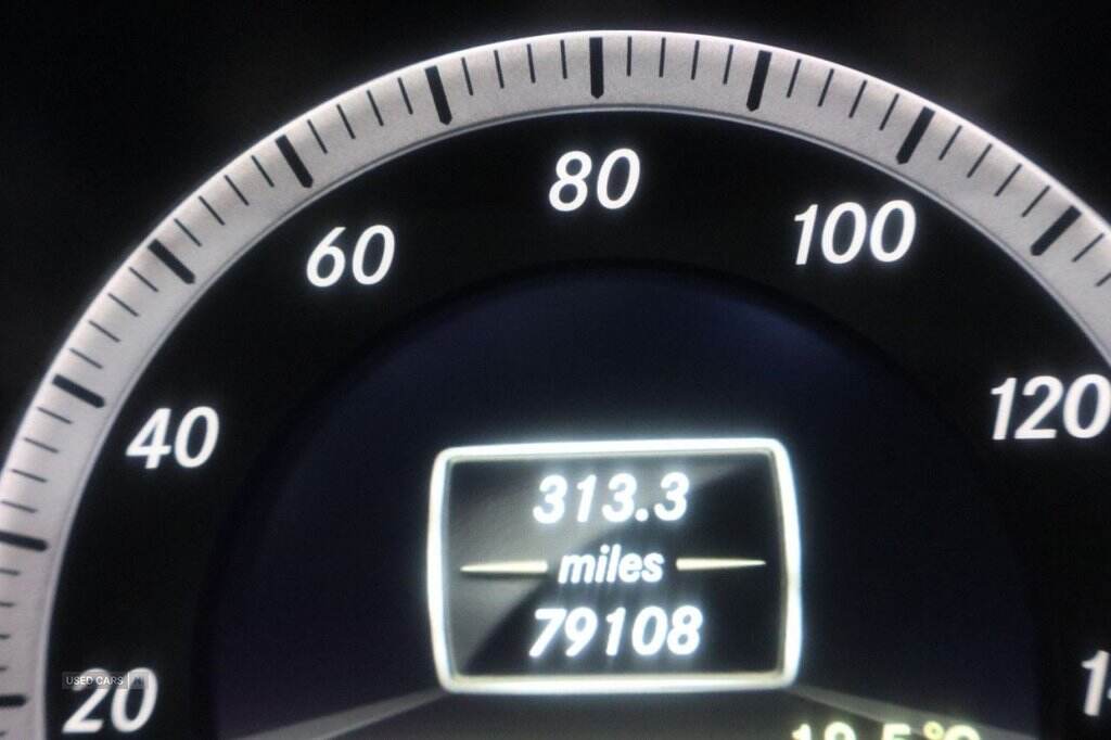 Jun 2012 Mercedes-Benz E-Class E220 CDI BlueEFFICIENCY Sport 2dr Tip Auto