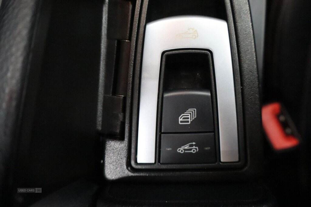 Jun 2012 Mercedes-Benz E-Class E220 CDI BlueEFFICIENCY Sport 2dr Tip Auto