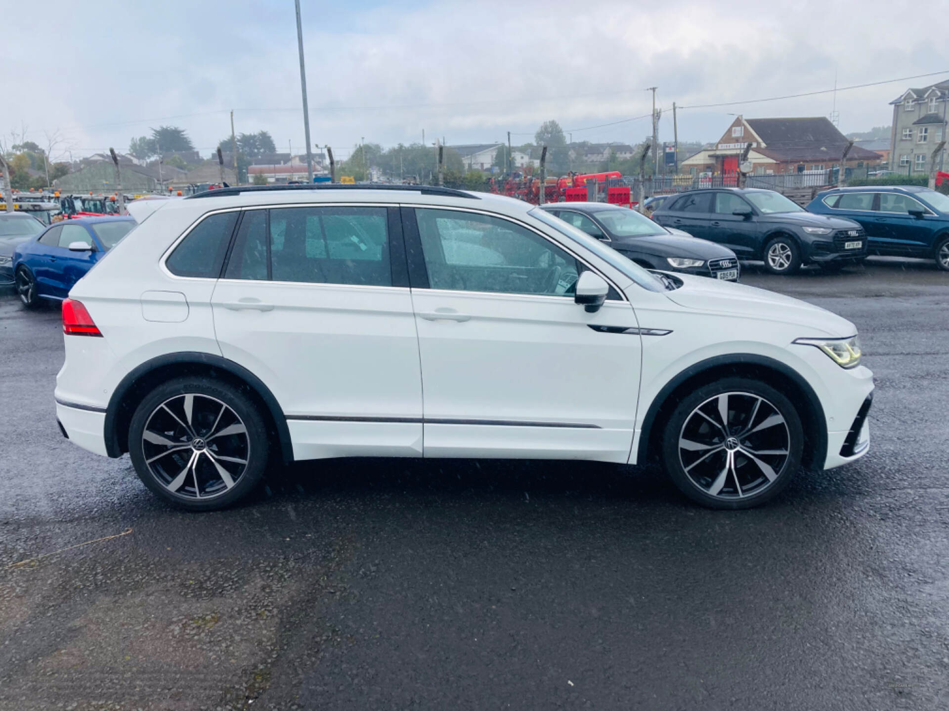 Volkswagen Tiguan DIESEL ESTATE in Antrim