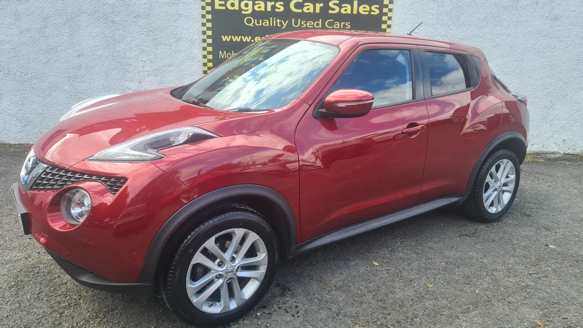 Nissan Juke DIESEL HATCHBACK in Down