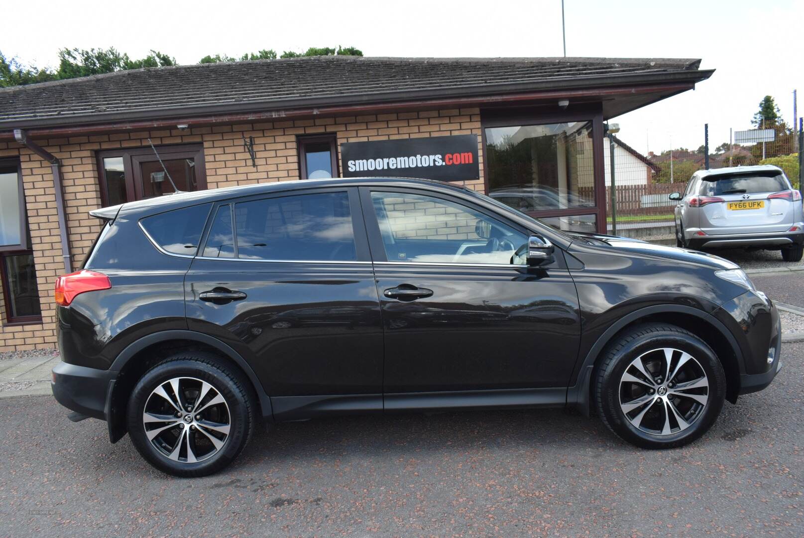 Toyota RAV4 DIESEL ESTATE in Antrim