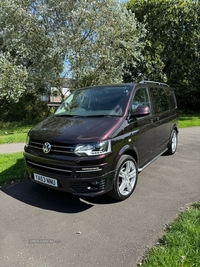 Volkswagen Transporter 2.0 TDI 140PS Highline Kombi Van DSG in Down