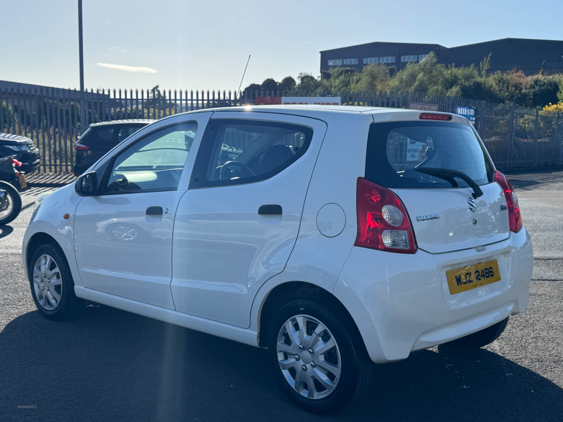 Suzuki Alto HATCHBACK in Down