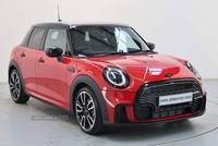 MINI Hatch 5-Door Hatch Cooper Sport in Derry / Londonderry