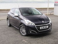 Peugeot 208 1.2 PureTech Allure Euro 6 5dr in Down