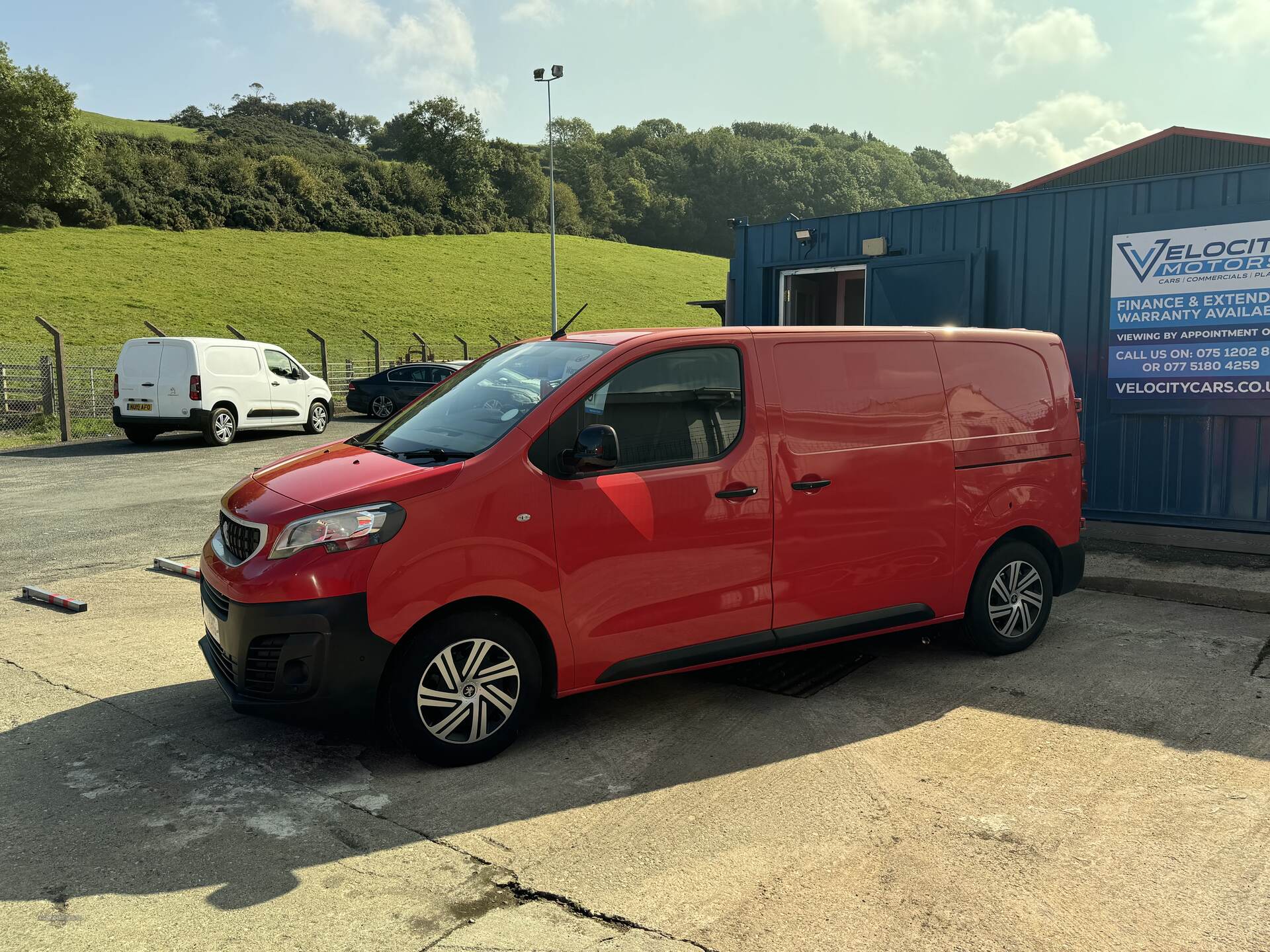 Peugeot Expert STANDARD DIESEL in Derry / Londonderry