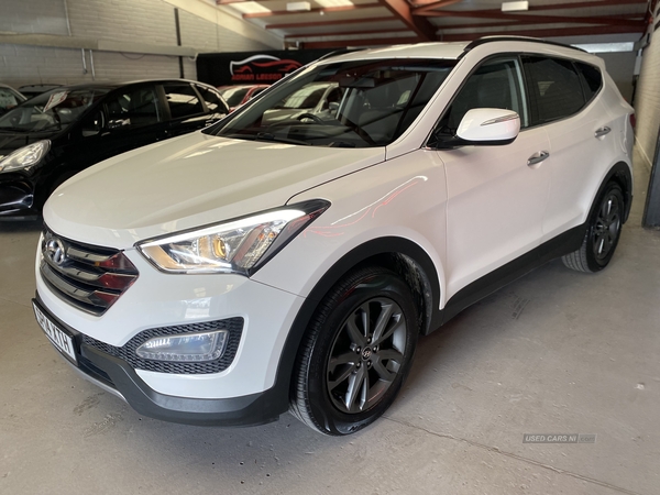 Hyundai Santa Fe DIESEL ESTATE in Antrim