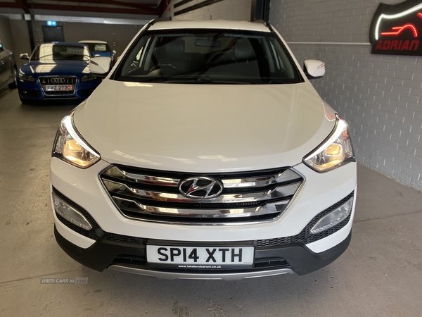 Hyundai Santa Fe DIESEL ESTATE in Antrim